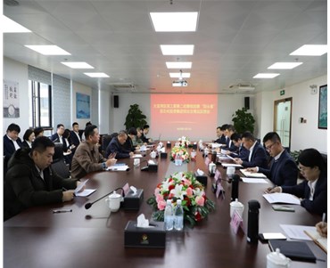 區(qū)黨工委第二巡察組召開巡察“回頭看” 石化投資集團(tuán)黨總支情況反饋會(huì)